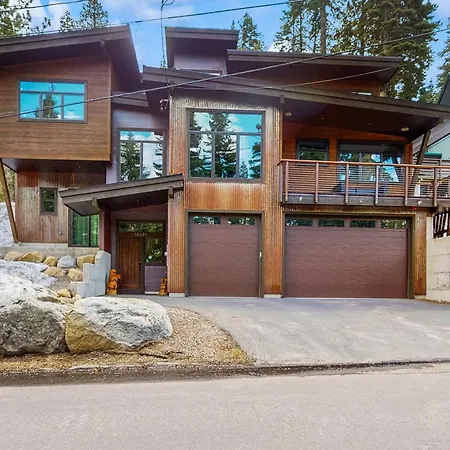 Red Mountain Lodge